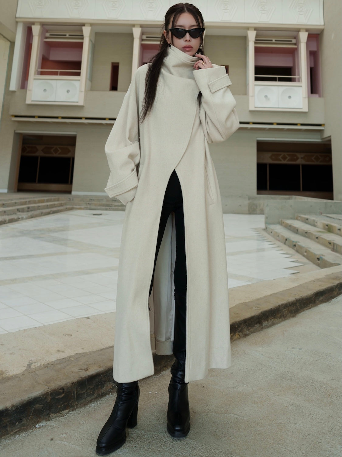 MODEL：159cm<br>COLOR：クリーム