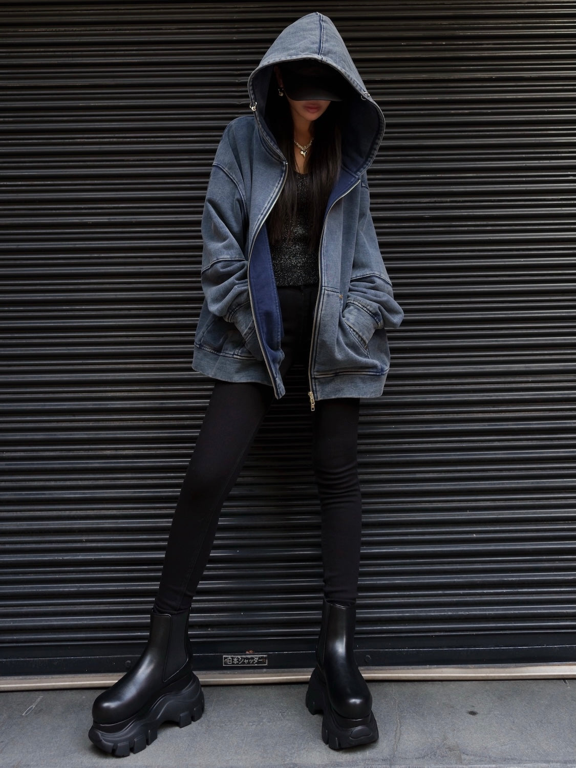 [UNISEX] ピグメント ピアス ZIP フーディー