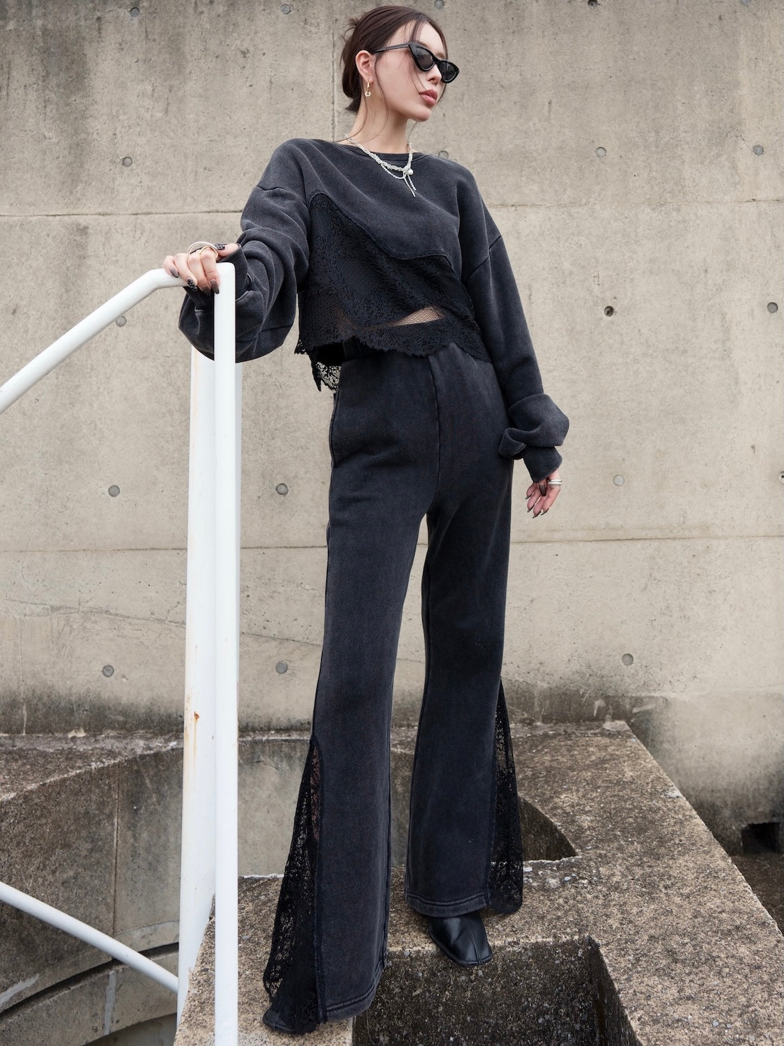 MODEL：159cm<br>COLOR：ブラック