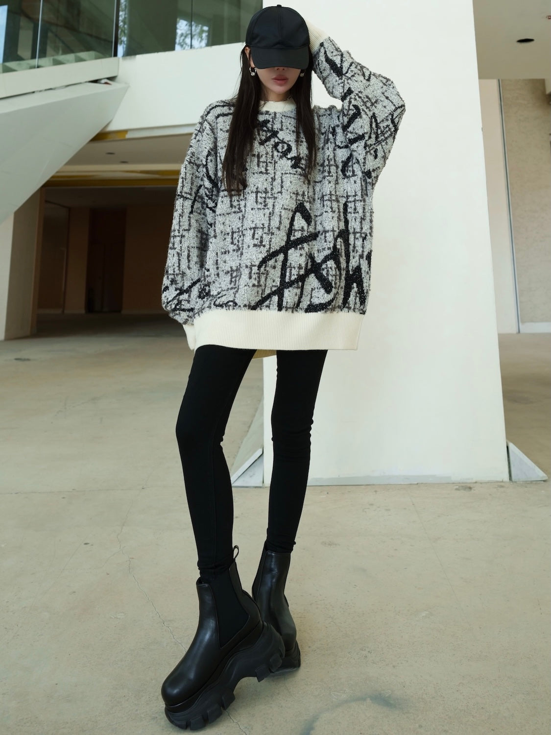 ツイードライク グラフィティ KNIT プルオーバー