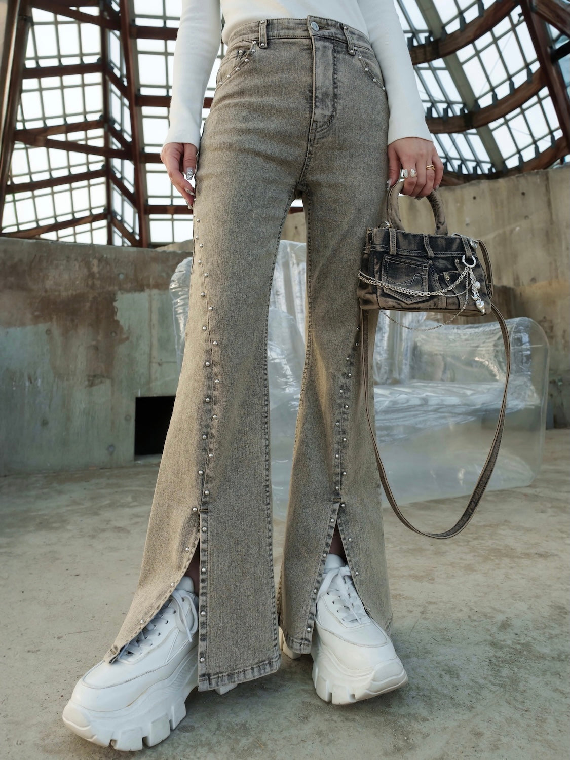 COLOR：サンドグレージュ