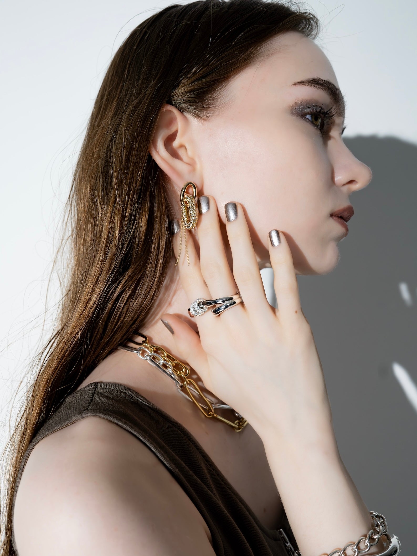 Oval パヴェリング ピアス
