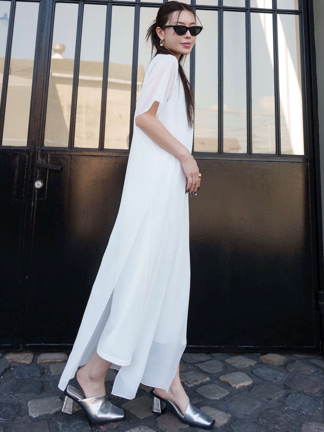 MODEL：159cm<br>COLOR：ホワイト