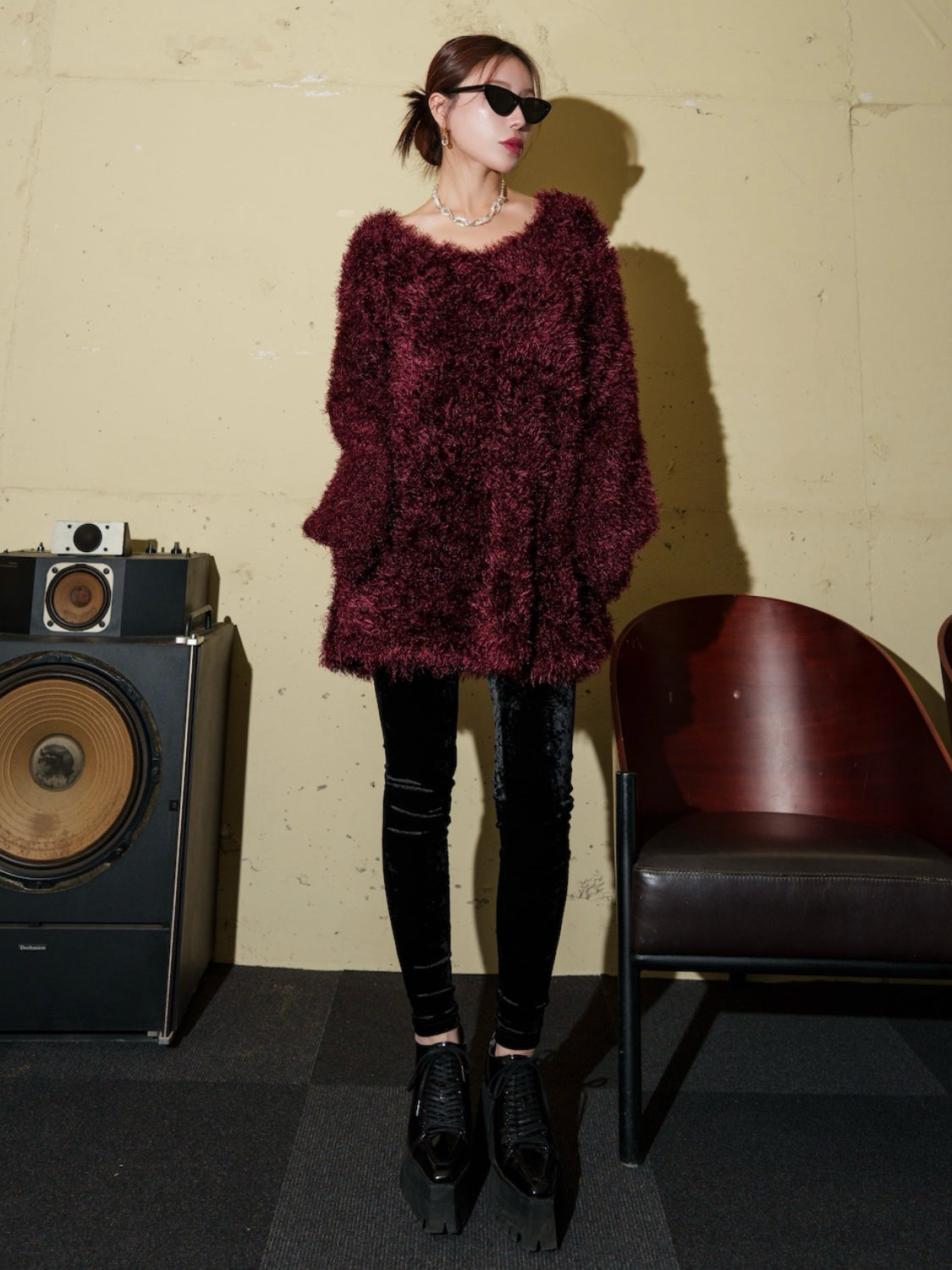Vネック シャギーKNIT&マフラー Set