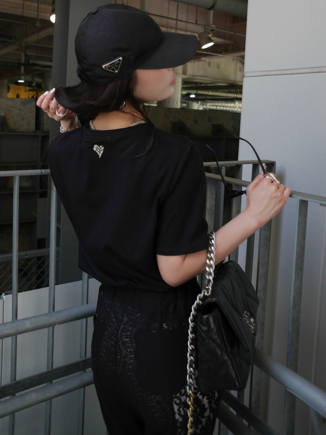 Embroidery ハート Tシャツ