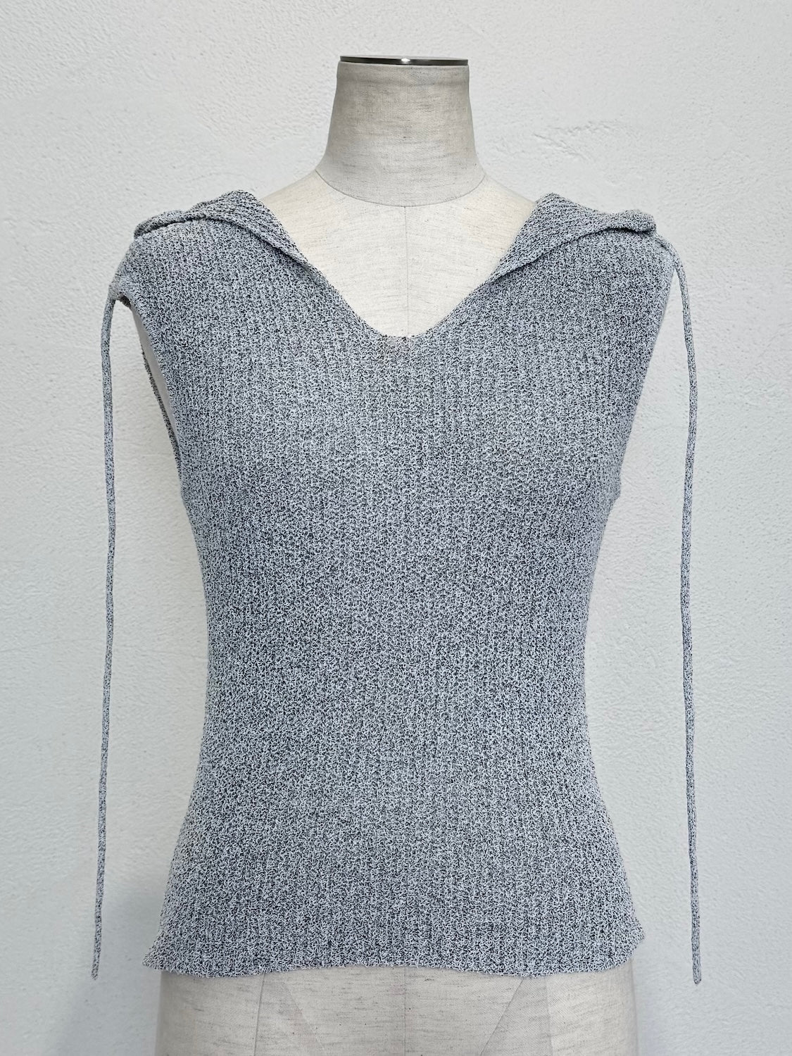 バックオープン スラブKNIT フーディー