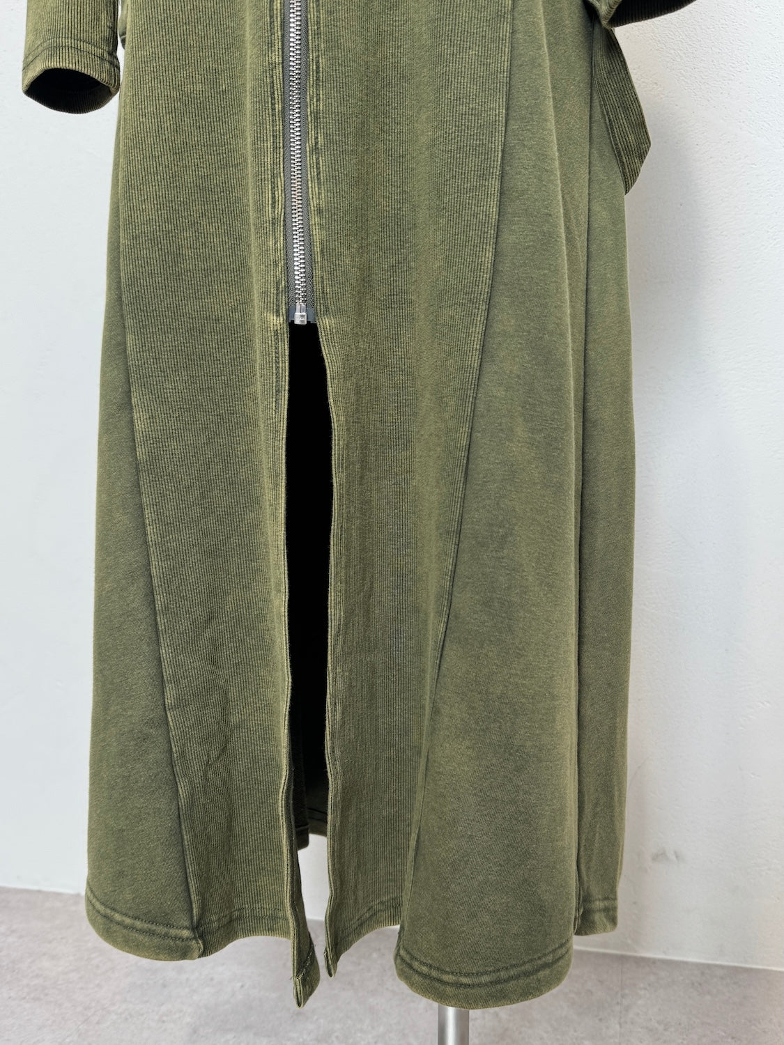 ピグメント Rib フーディー Zipワンピース