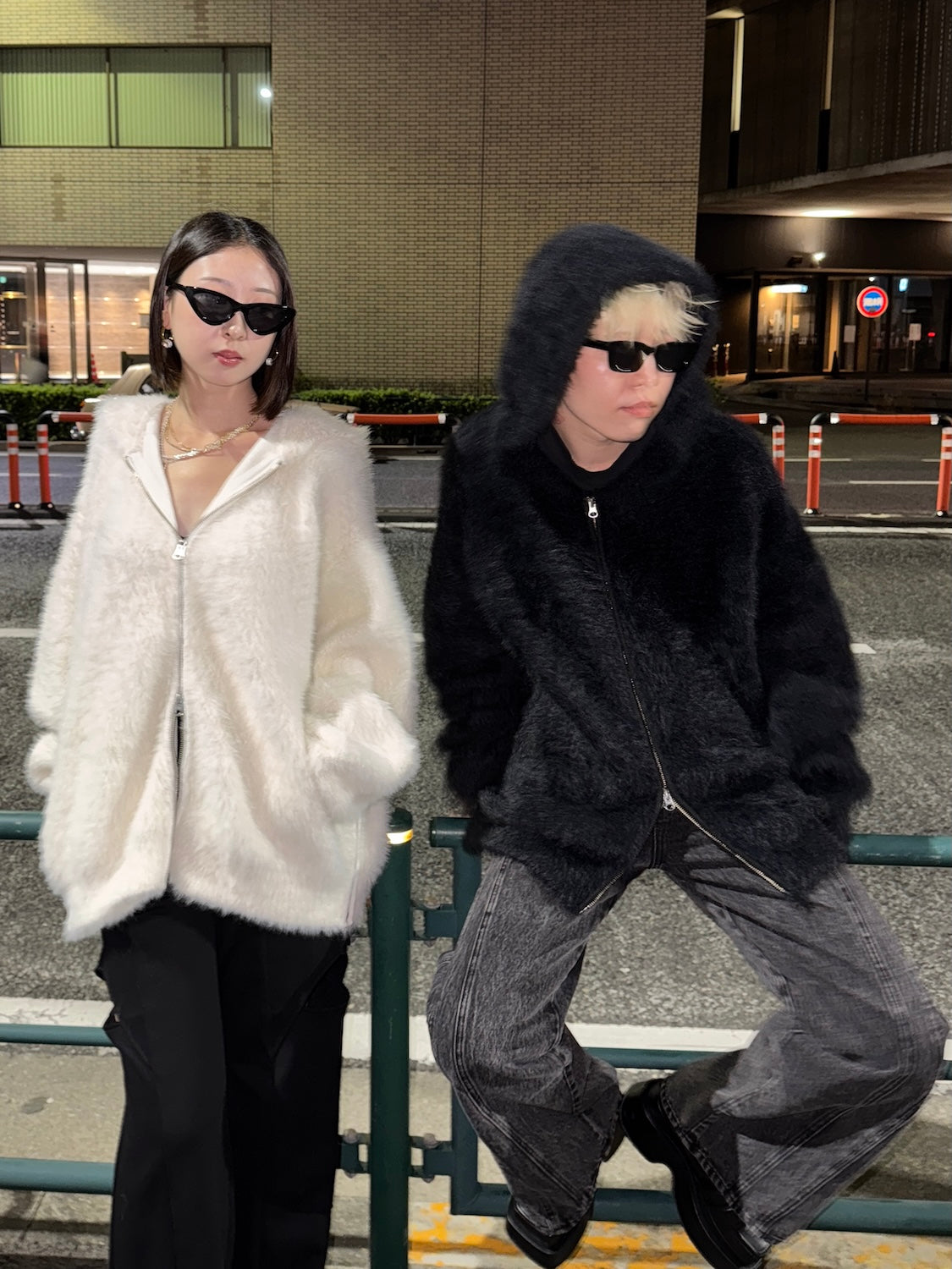 [UNISEX] Shaggy ボンディング KNIT Zip フーディー