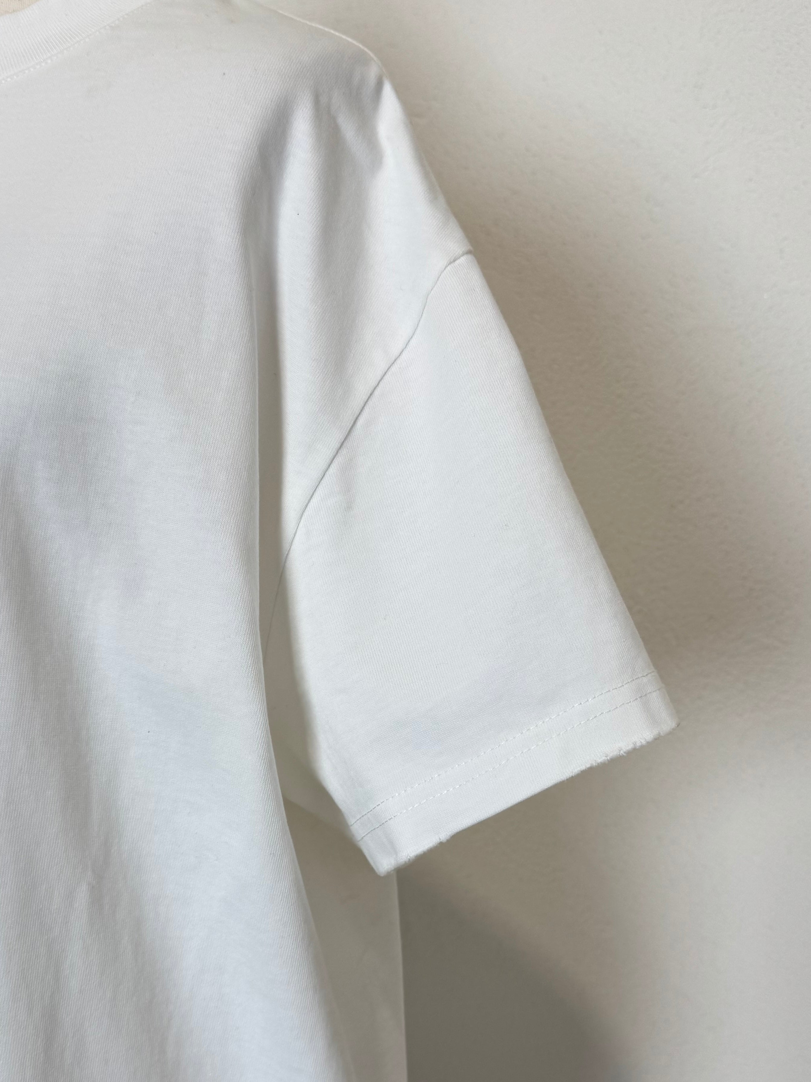 [UNISEX] ピグメント ピアス Over TEE