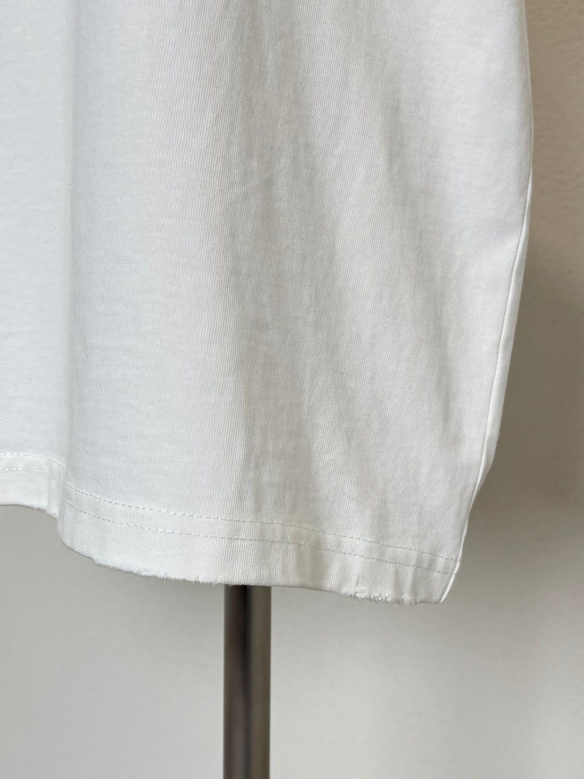 [UNISEX] ピグメント ピアス Over TEE