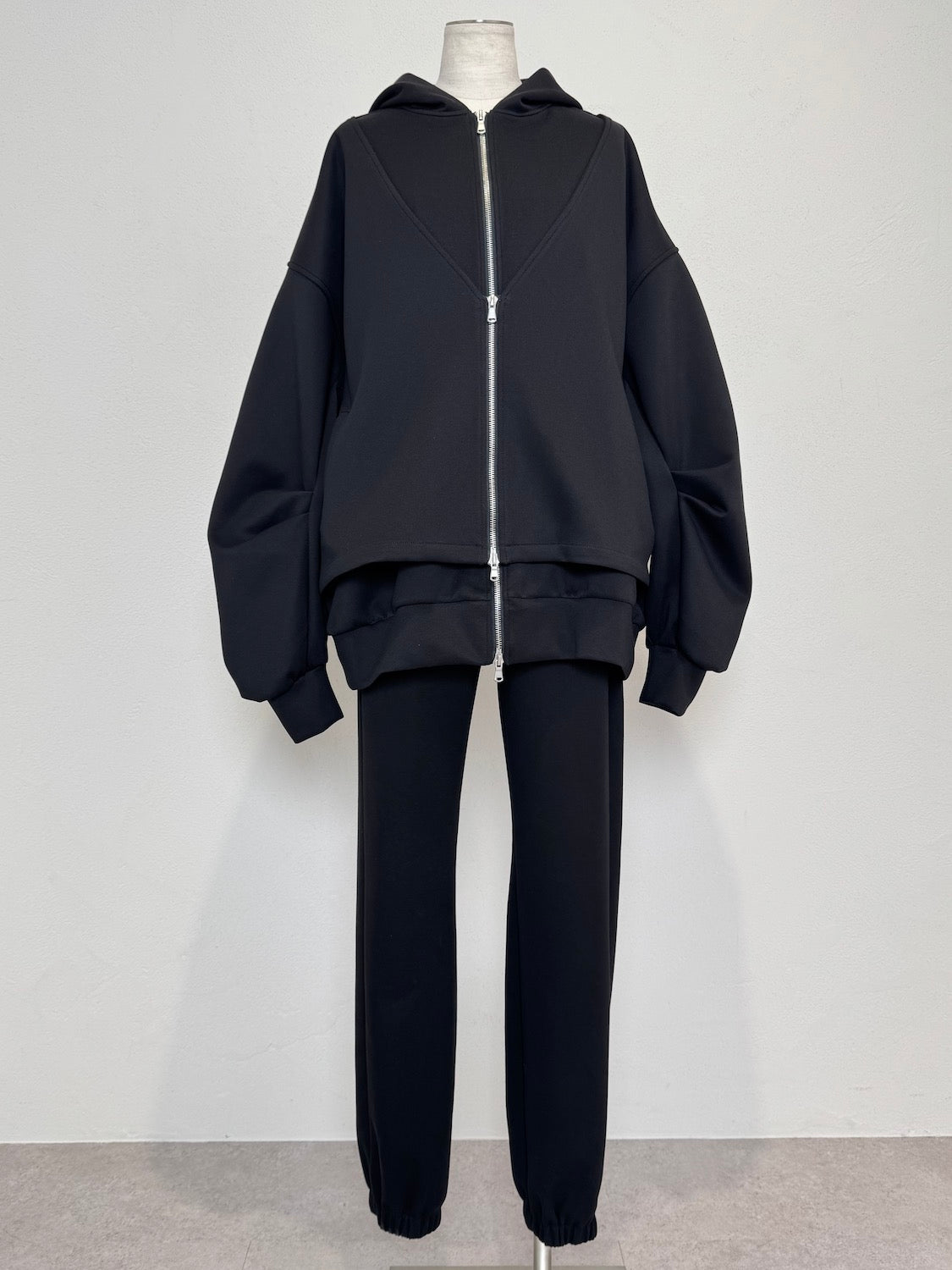 Layer Zip Hoodie Setup