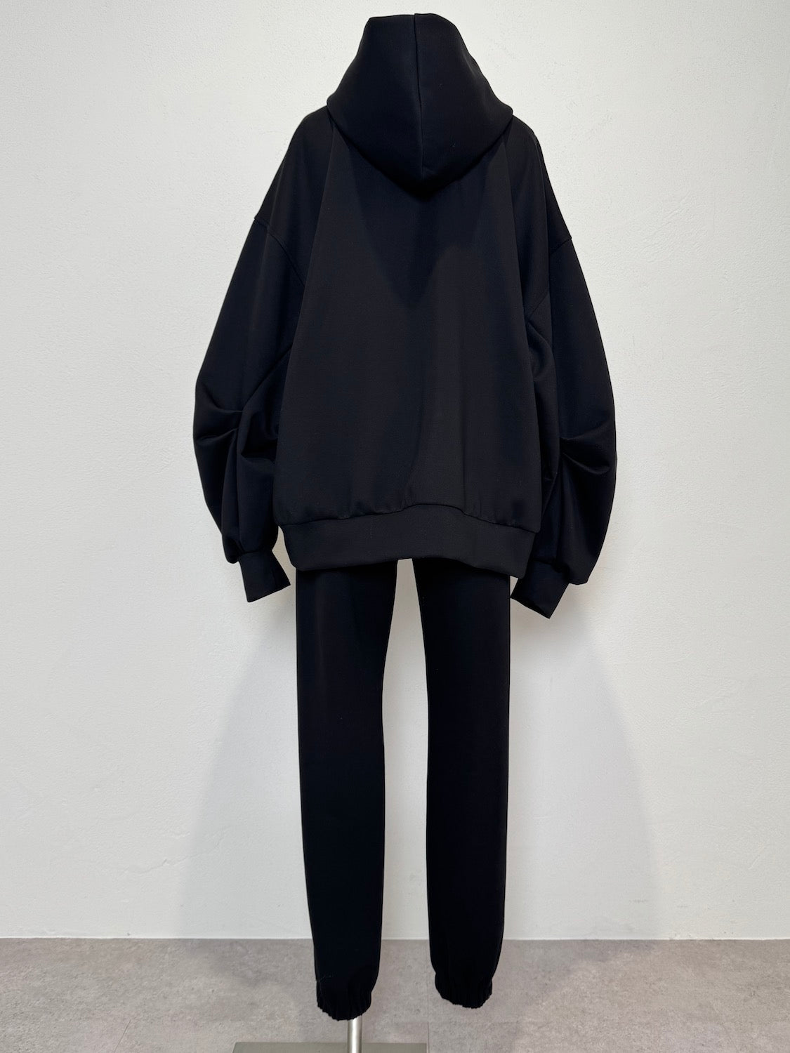 Layer Zip Hoodie Setup