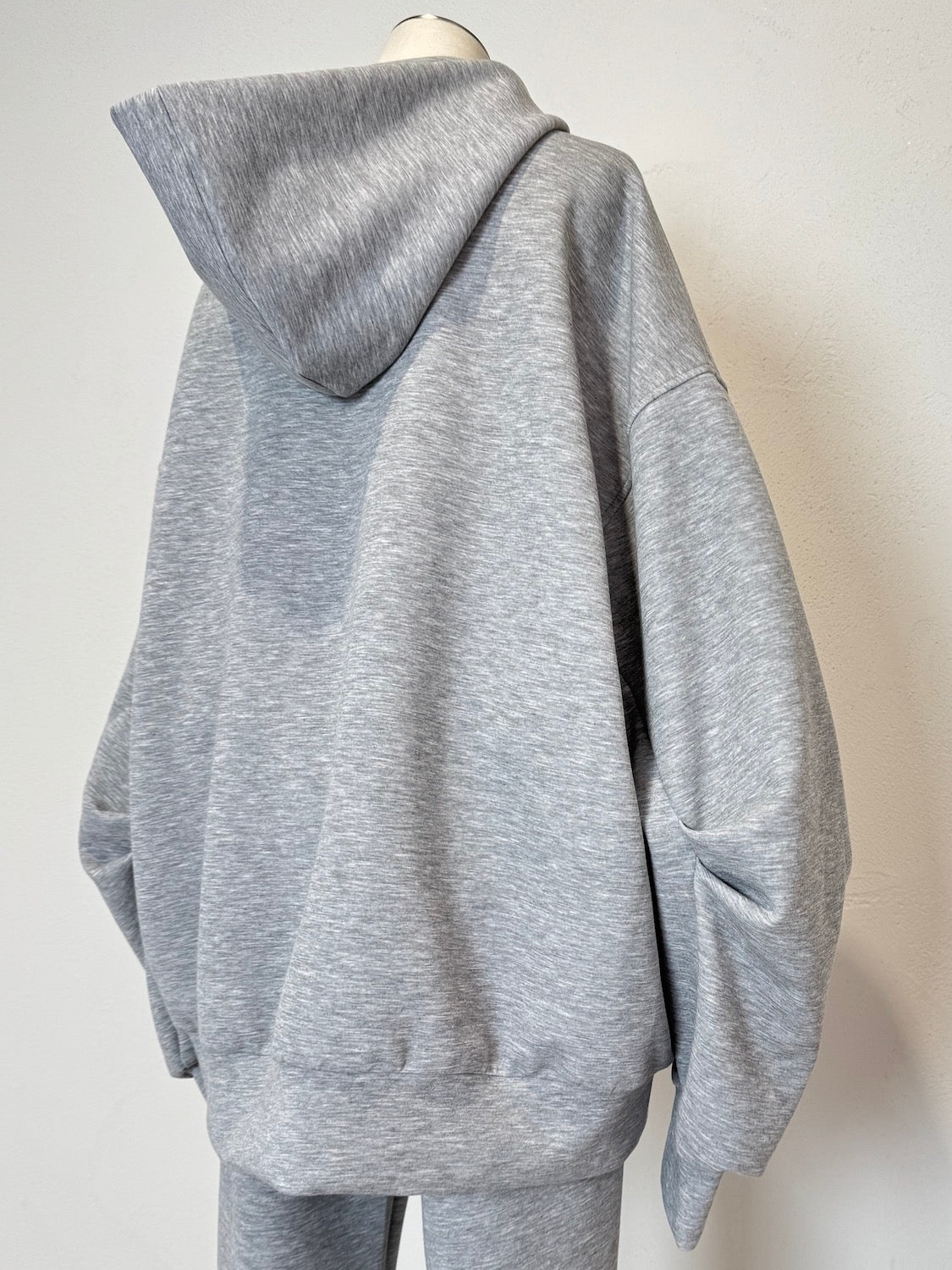 Layer Zip Hoodie Setup