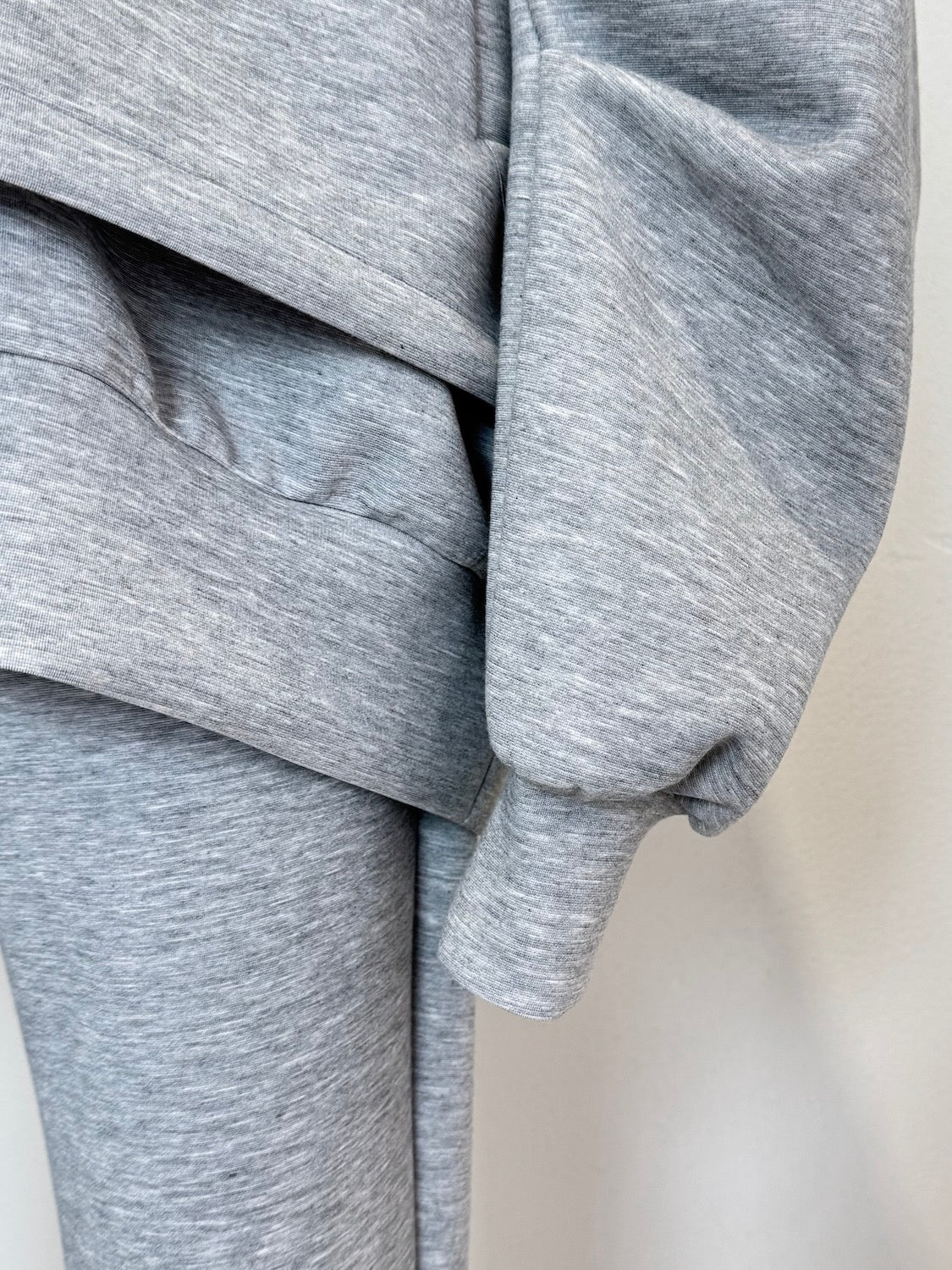 Layer Zip Hoodie Setup