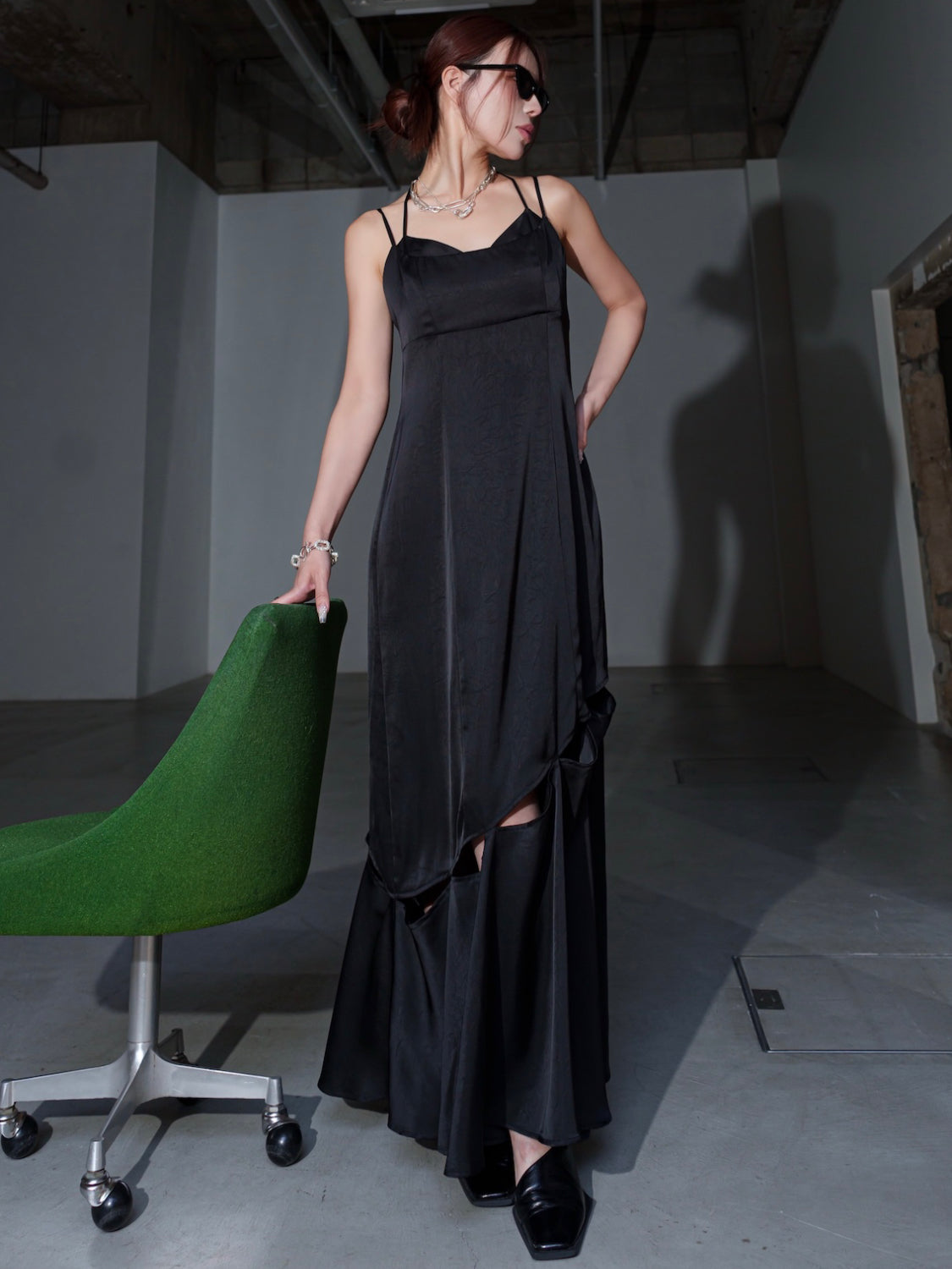 MODEL：159cm<br>COLOR：ブラック