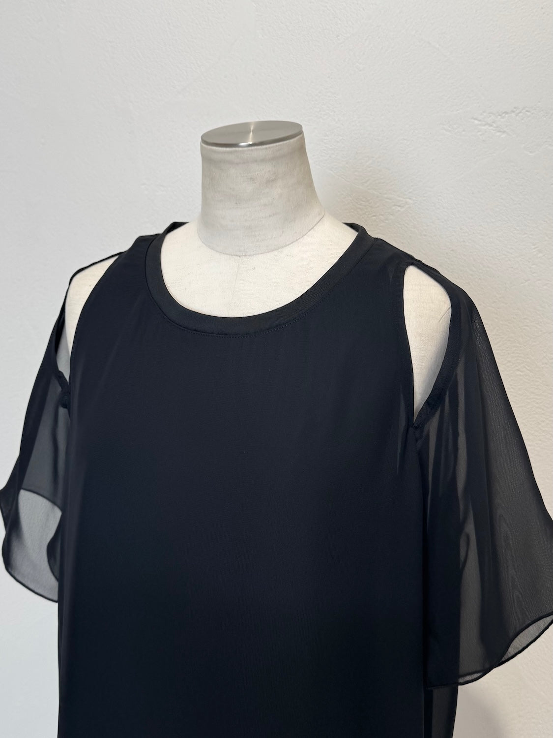 オフショルダー Sheer ワンピース