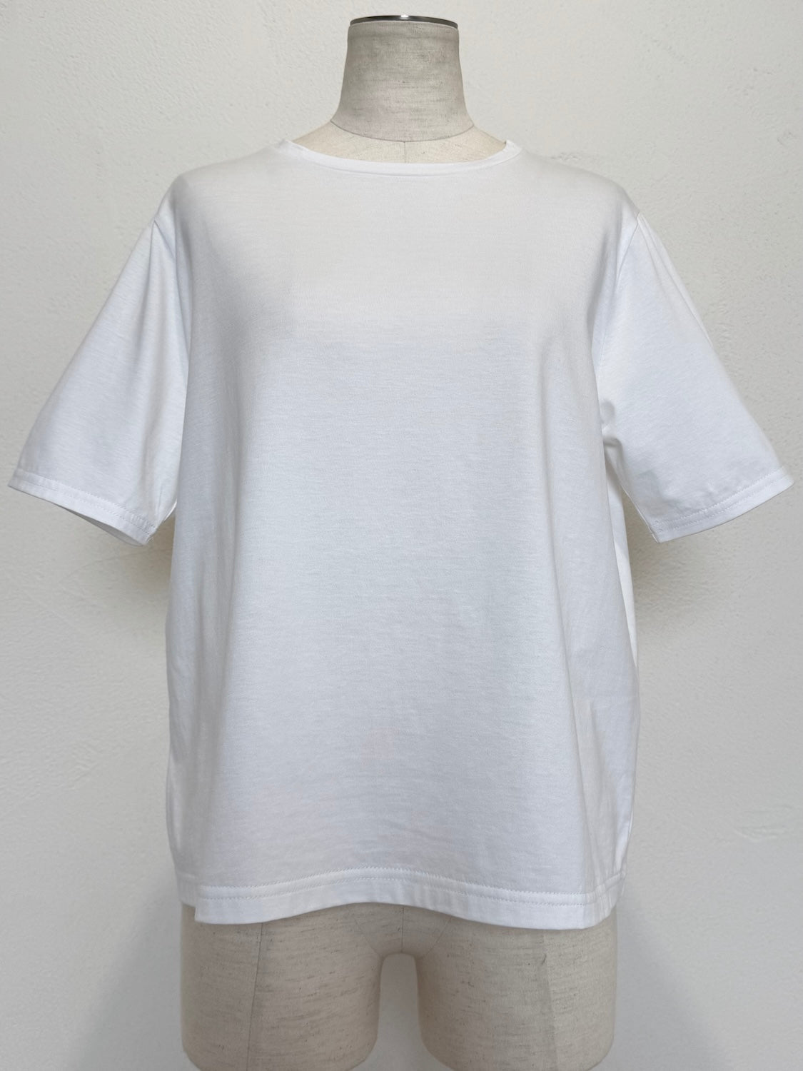 Embroidery ハート Tシャツ