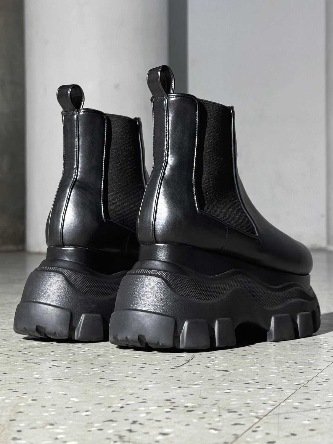 Double ソール サイドゴアBoots