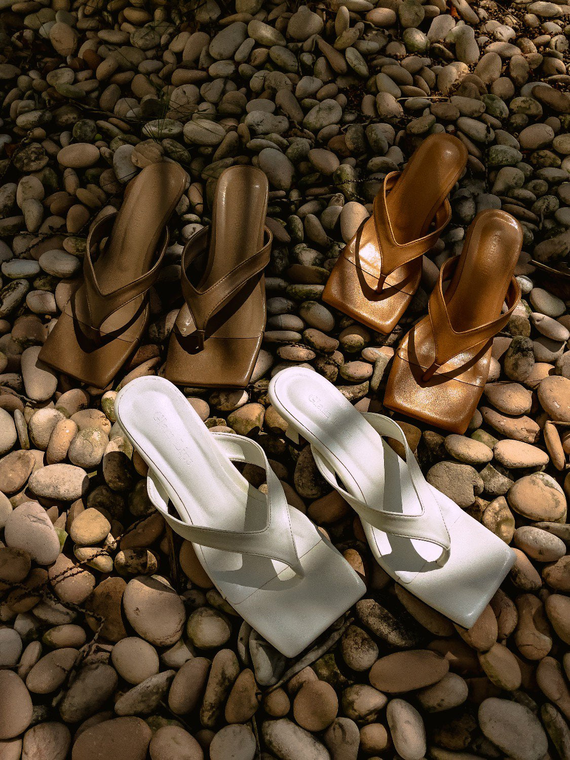 Eco Leather Tong Low-heel Sandals